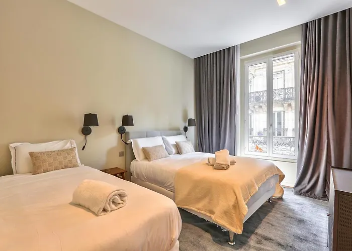 119 - Urban Spacious Sebastopol *